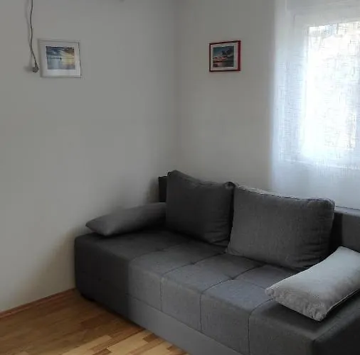 Knezevic Apartmán Posedarje